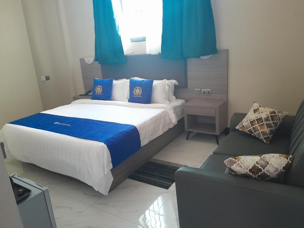 VEGAS LUXURY HOTEL - Housity