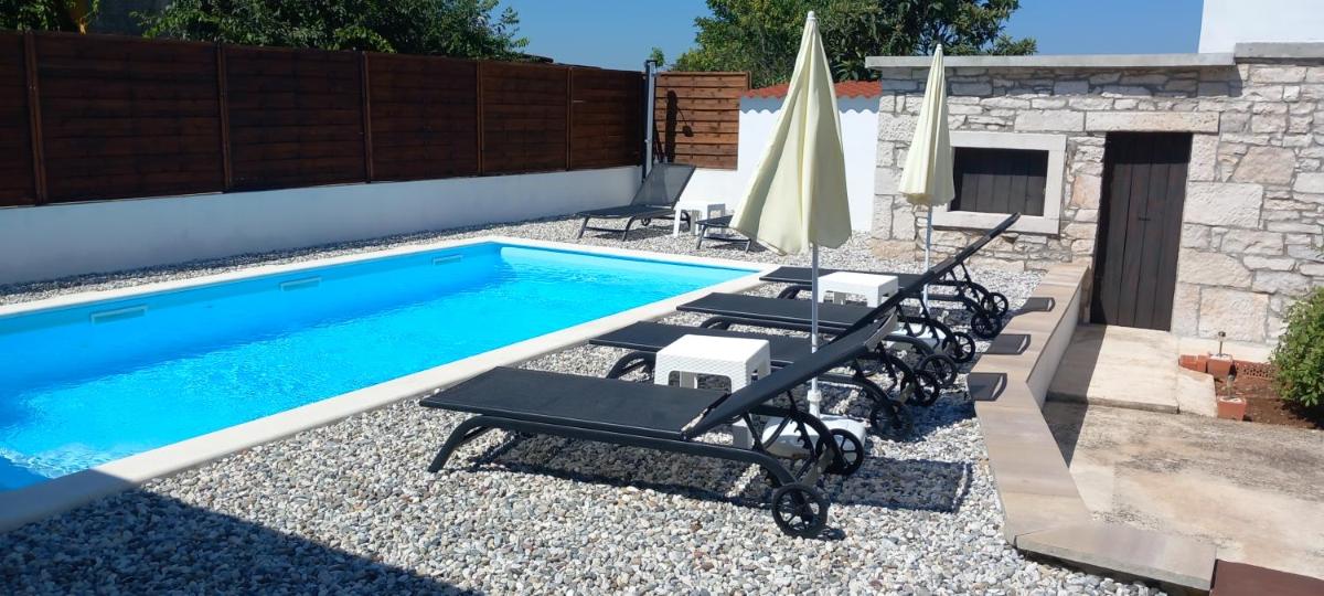Holiday Home Latin - Housity