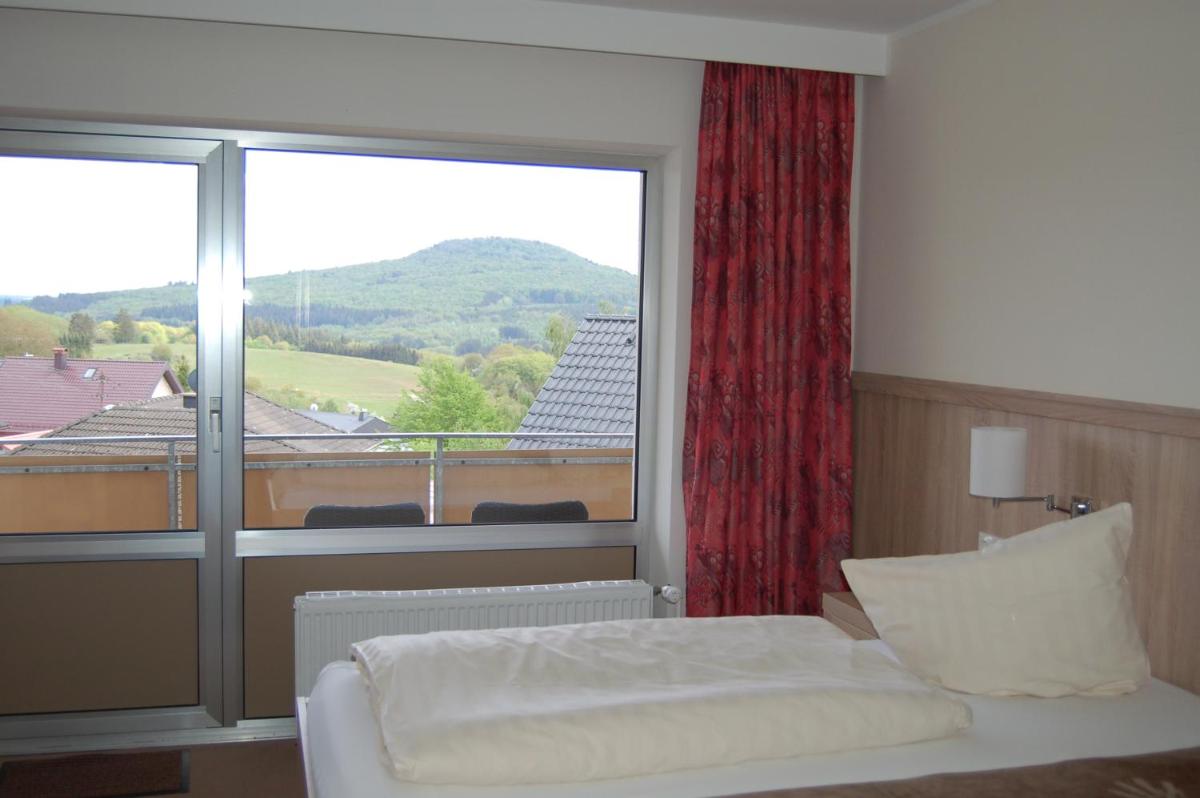 Landgasthaus Pfahl - Housity
