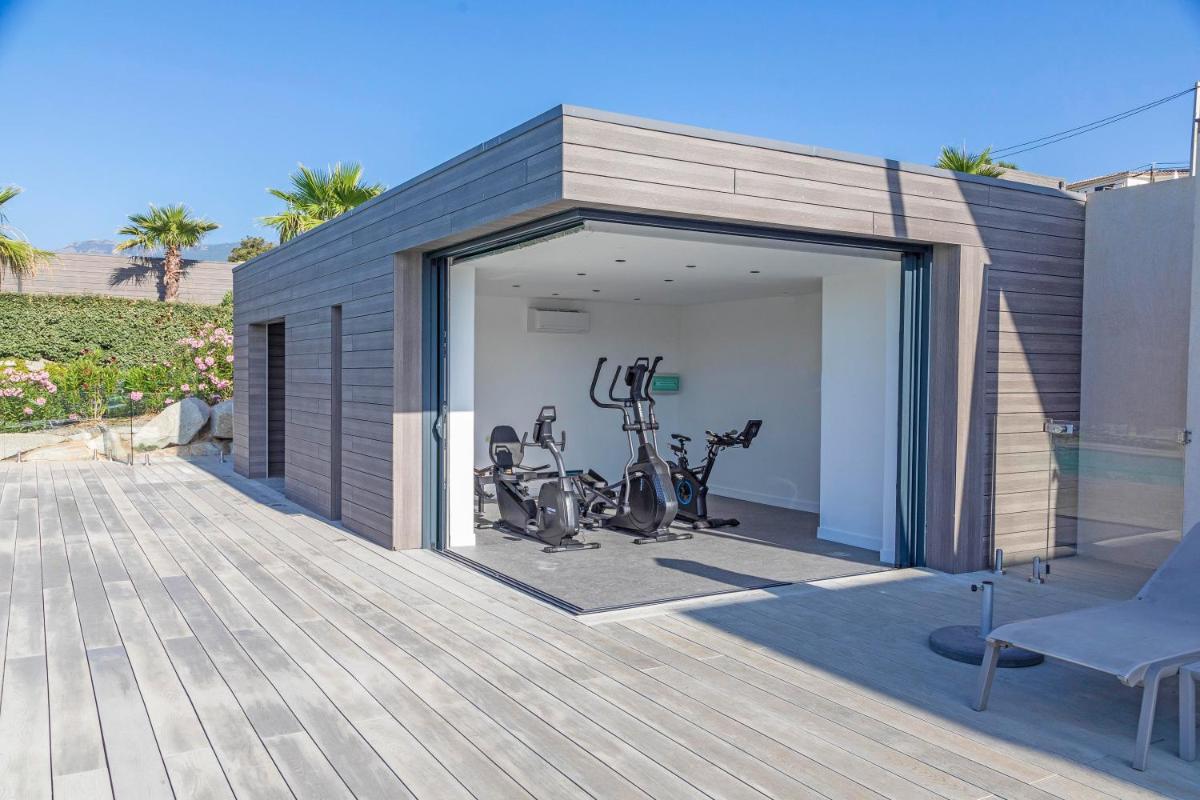 Salle ou équipements de sports de l'établissement Résidence Pierre & Vacances Premium Les Terrasses d'Arsella