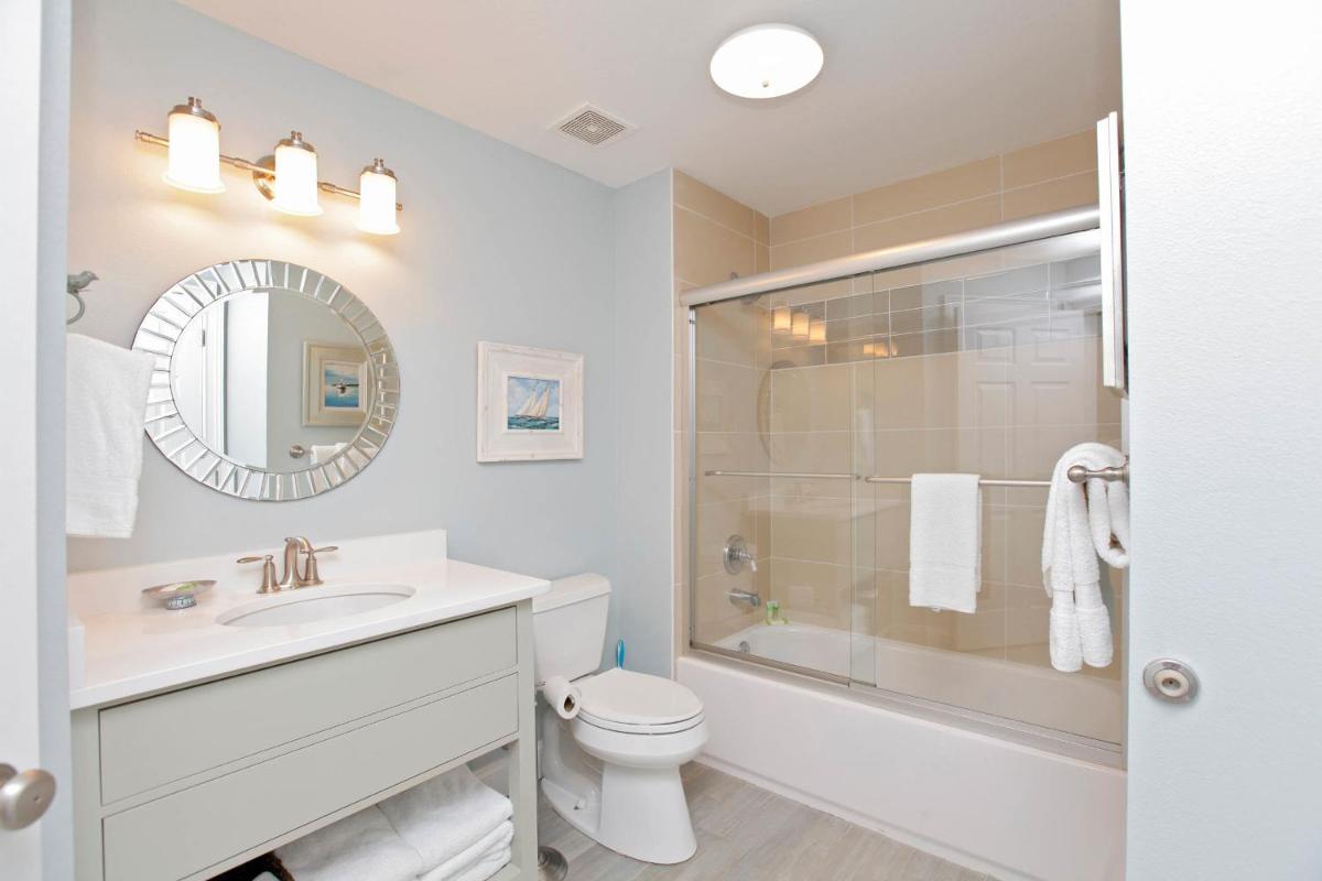 Crystal Dunes by Panhandle Getaways - Housity