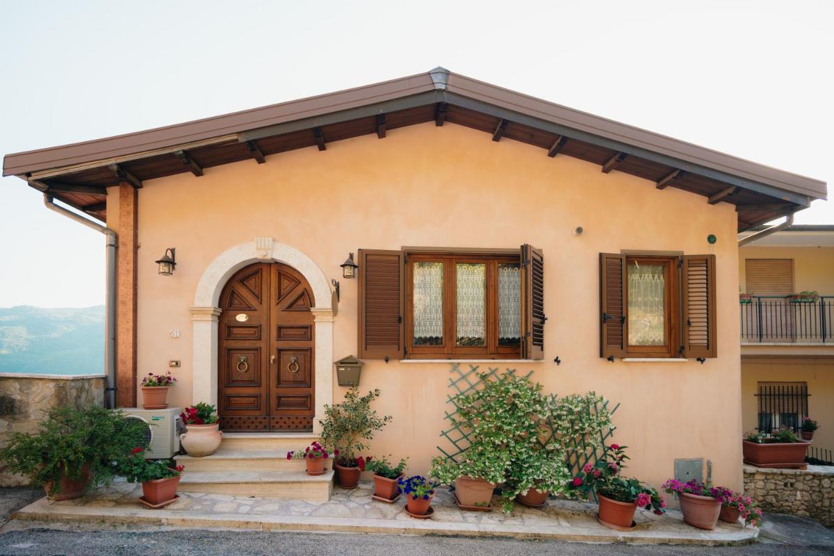 Lago del Turano - Guest House il Nido dell'Aquila - Housity