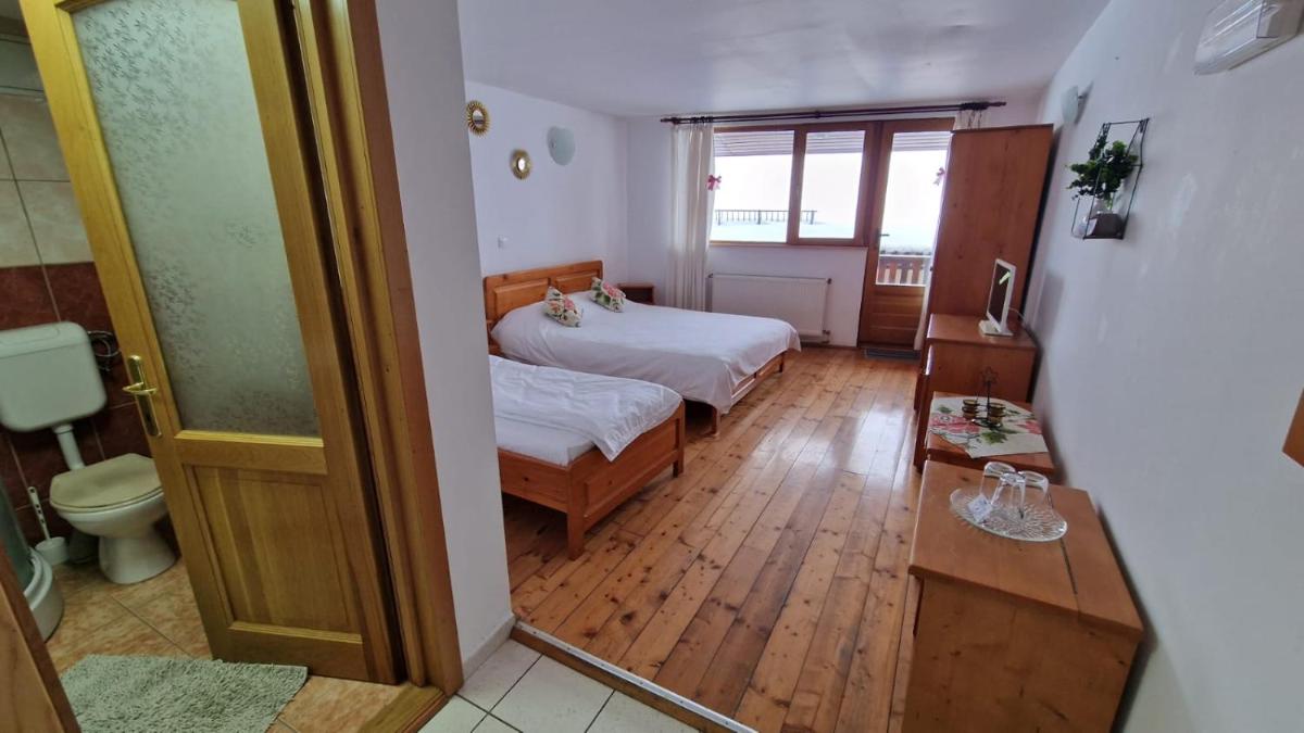 Pensiunea Brian - Housity