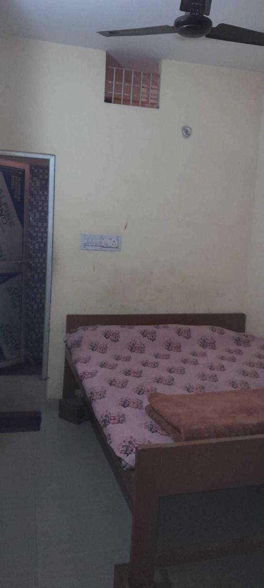 OYO Hare Krishn Guest House - Housity
