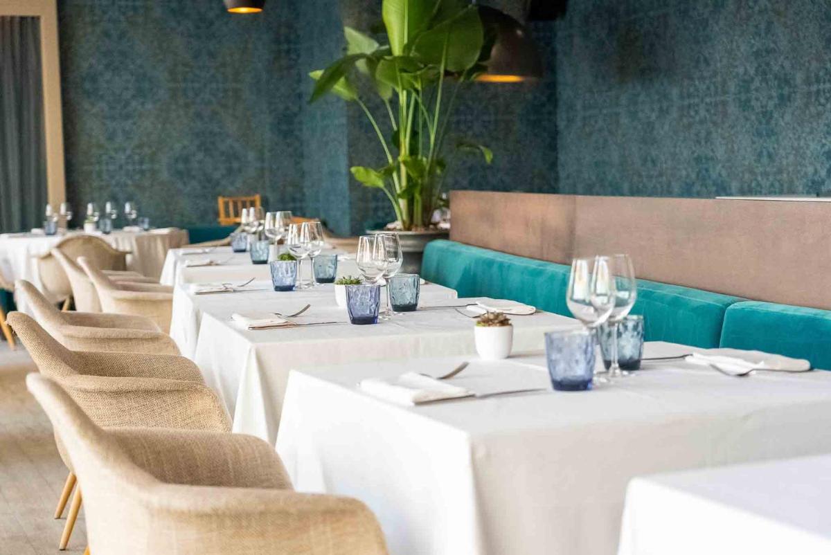 Coin salon dans l'établissement Pullman Cannes Mandelieu