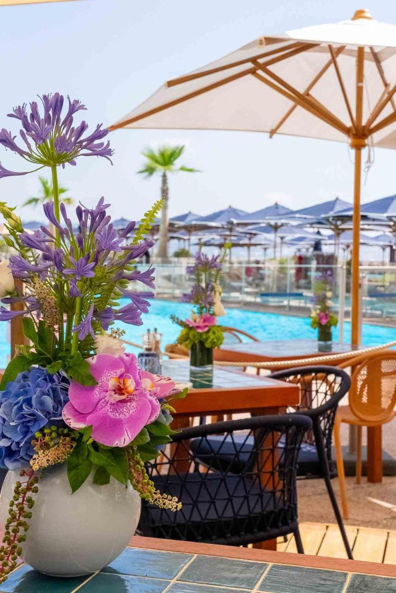 Piscine de l'établissement Pullman Cannes Mandelieu ou située à proximité