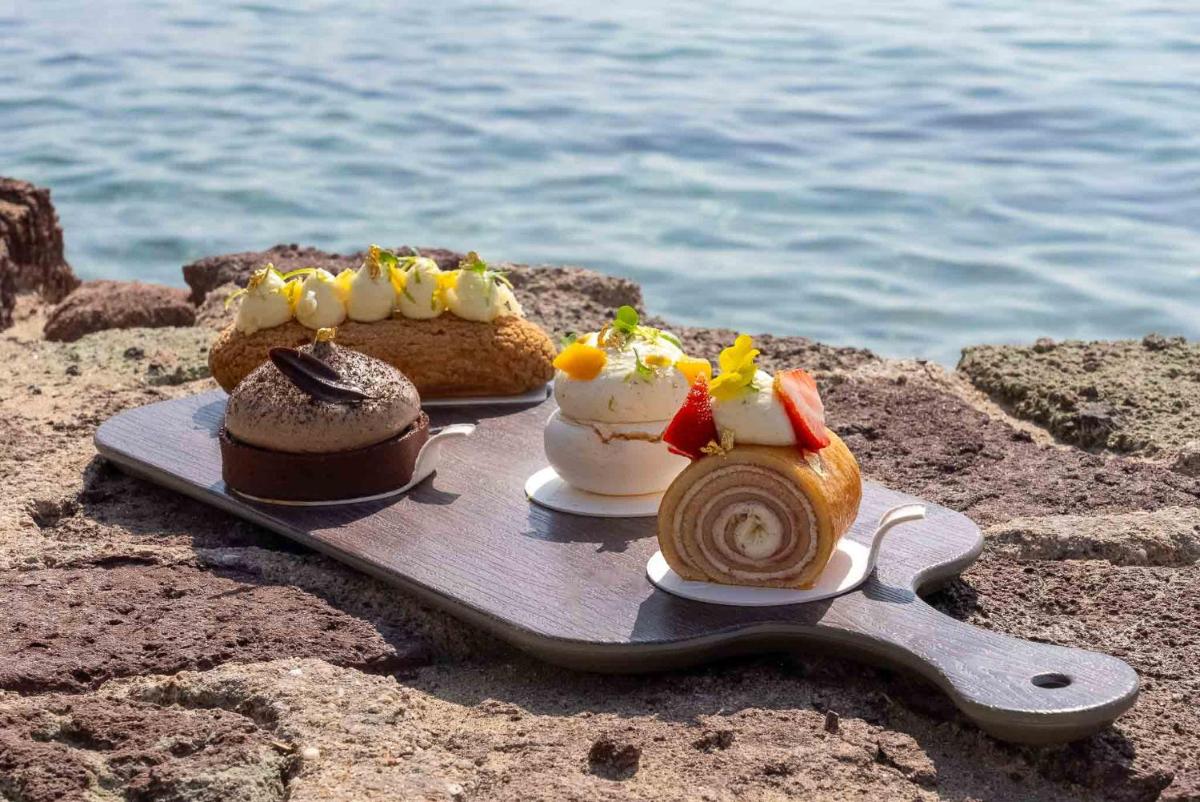 Nourriture dans l'hôtel ou à proximité
