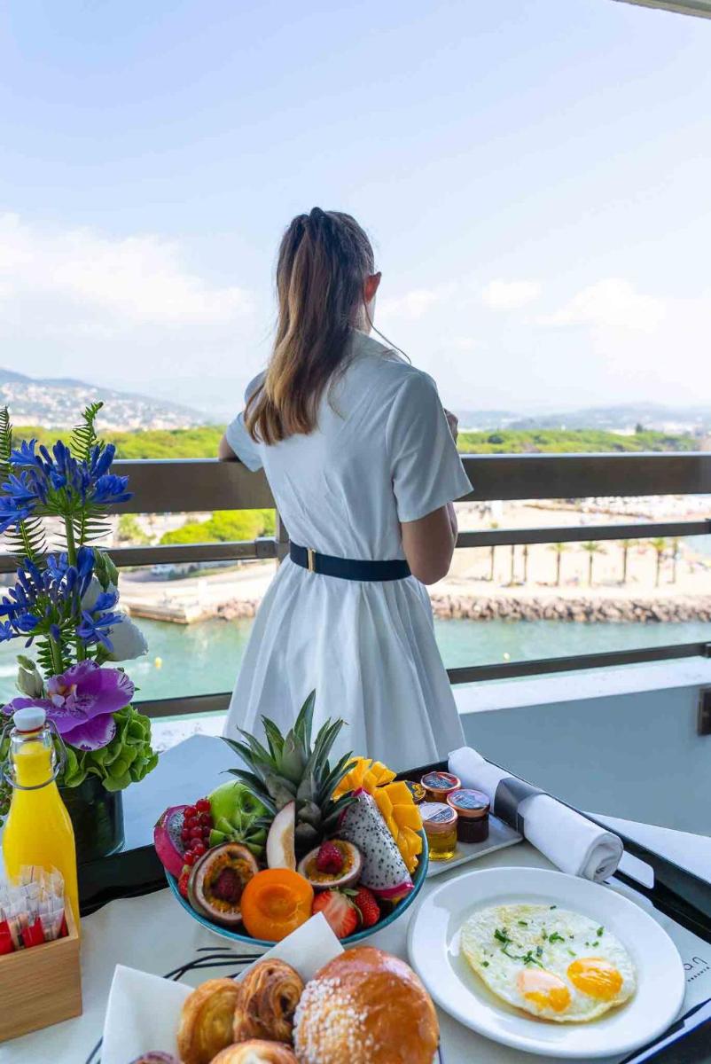 Nourriture dans l'hôtel ou à proximité