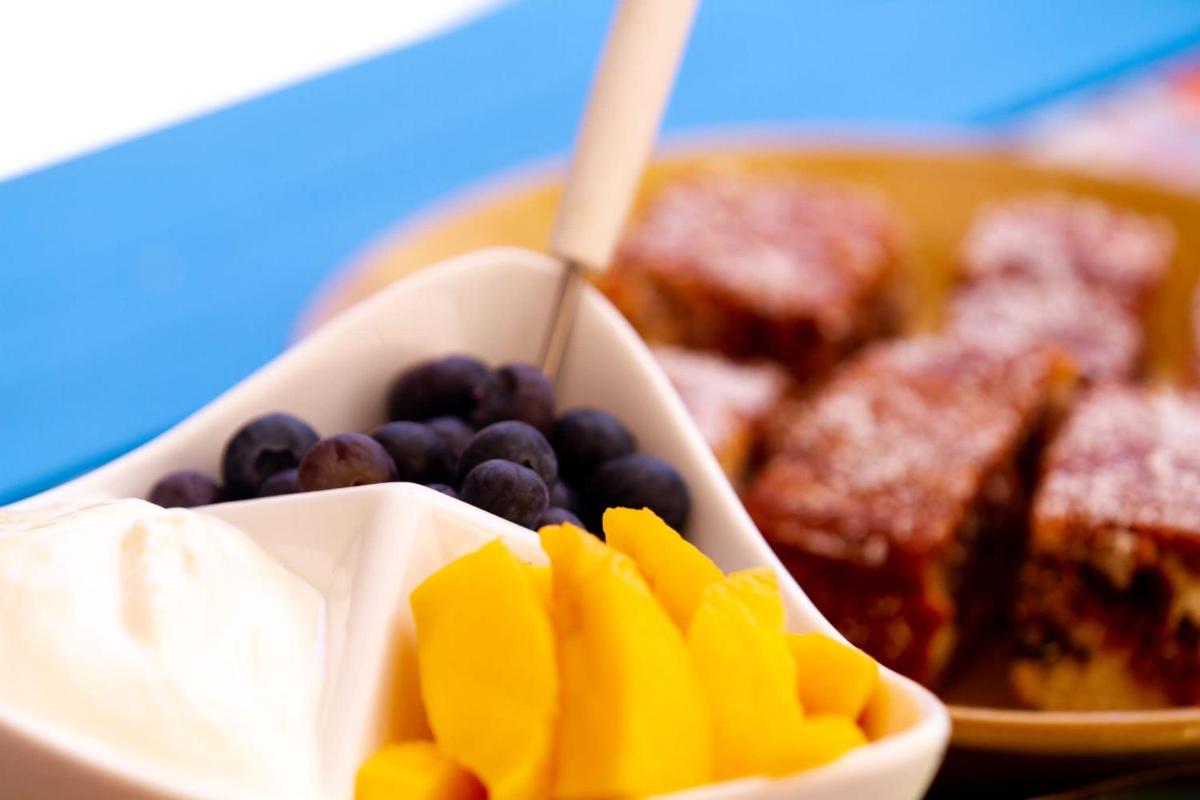 Encanto Vegetarian Bed & Breakfast - Housity