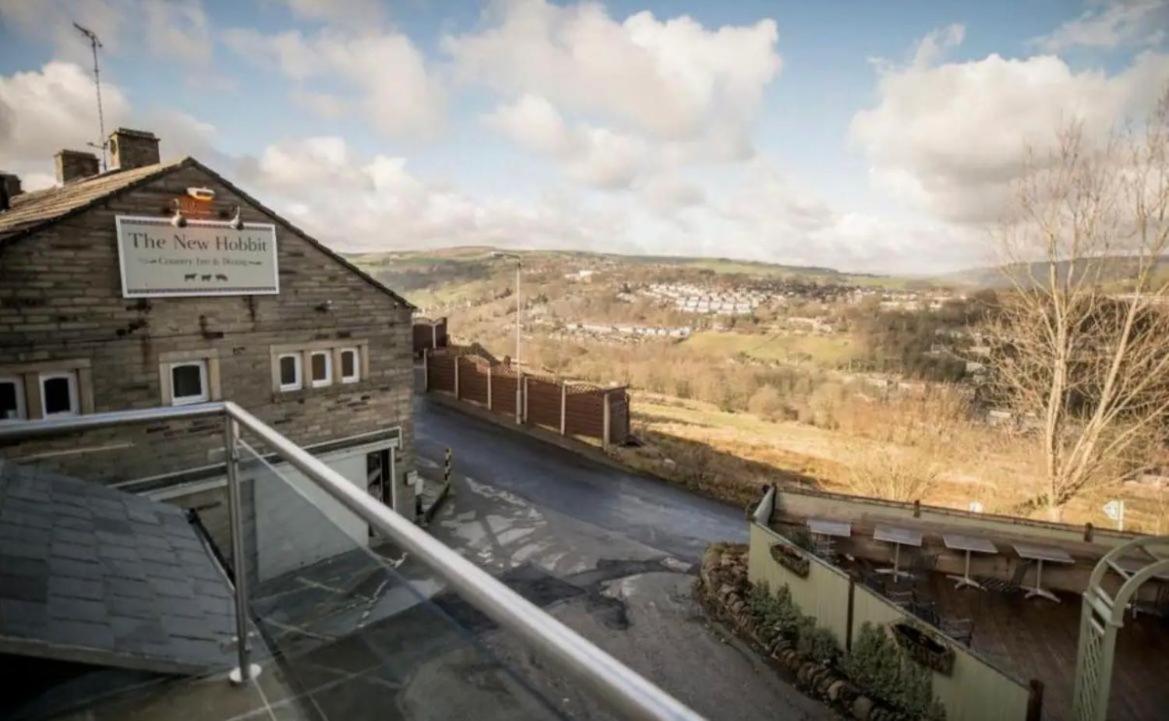The New Hobbit Hotel Rooms - Housity