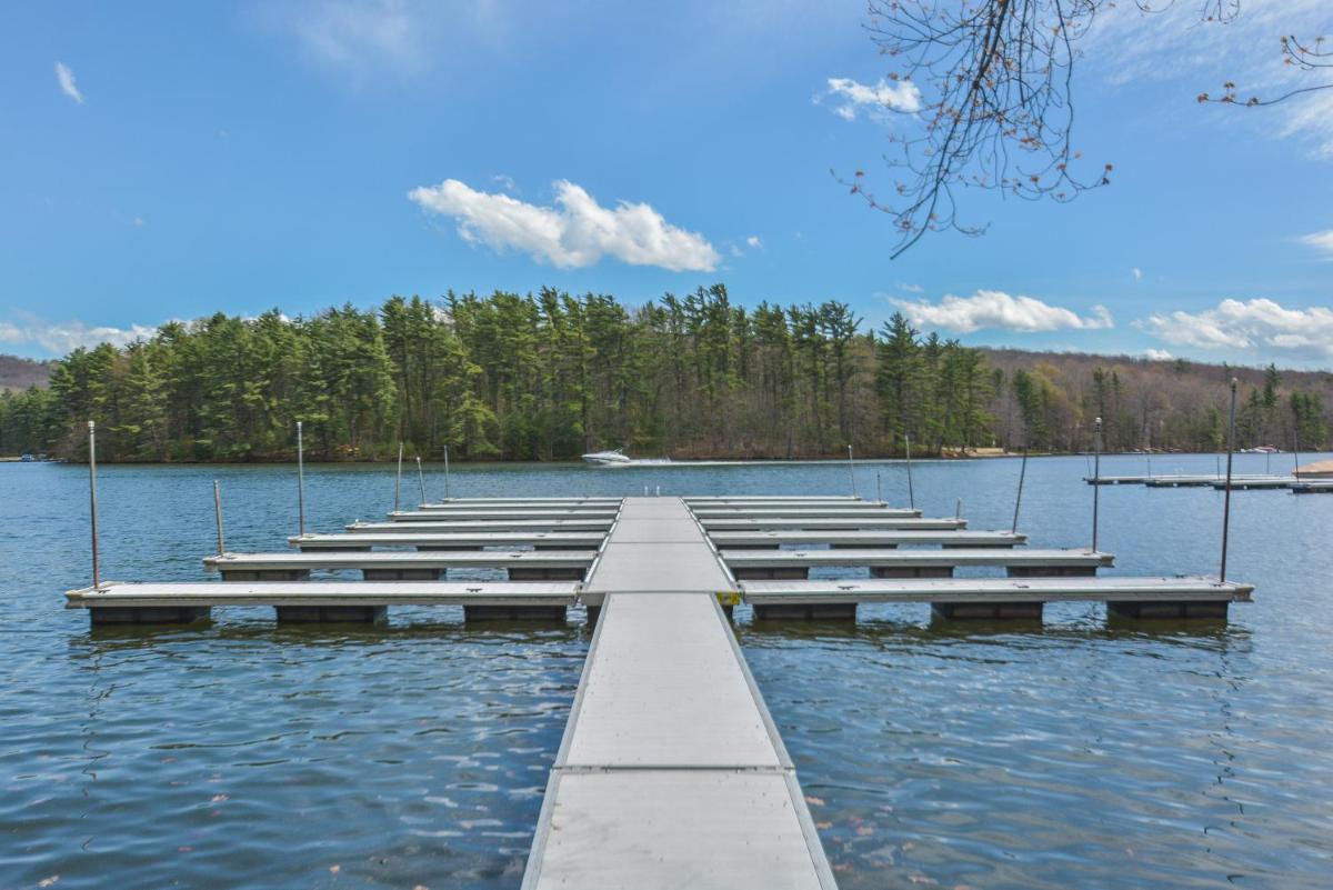 Keep Calm and Lake On - Housity