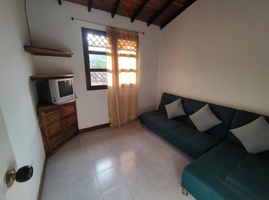 Apartamento cerca del parque principal - Housity