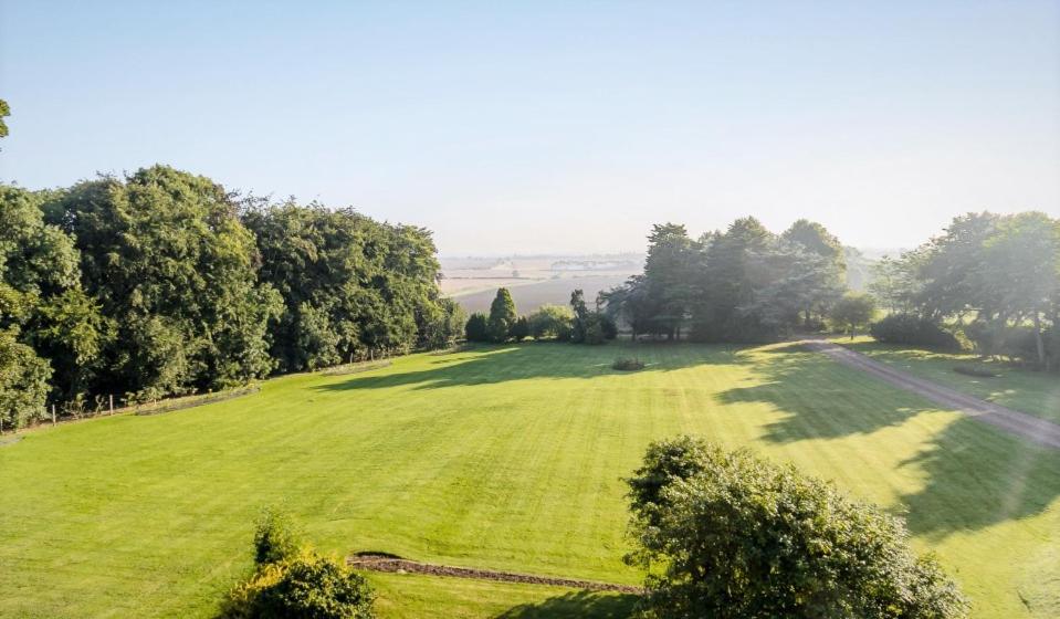North Ormsby Manor - Housity