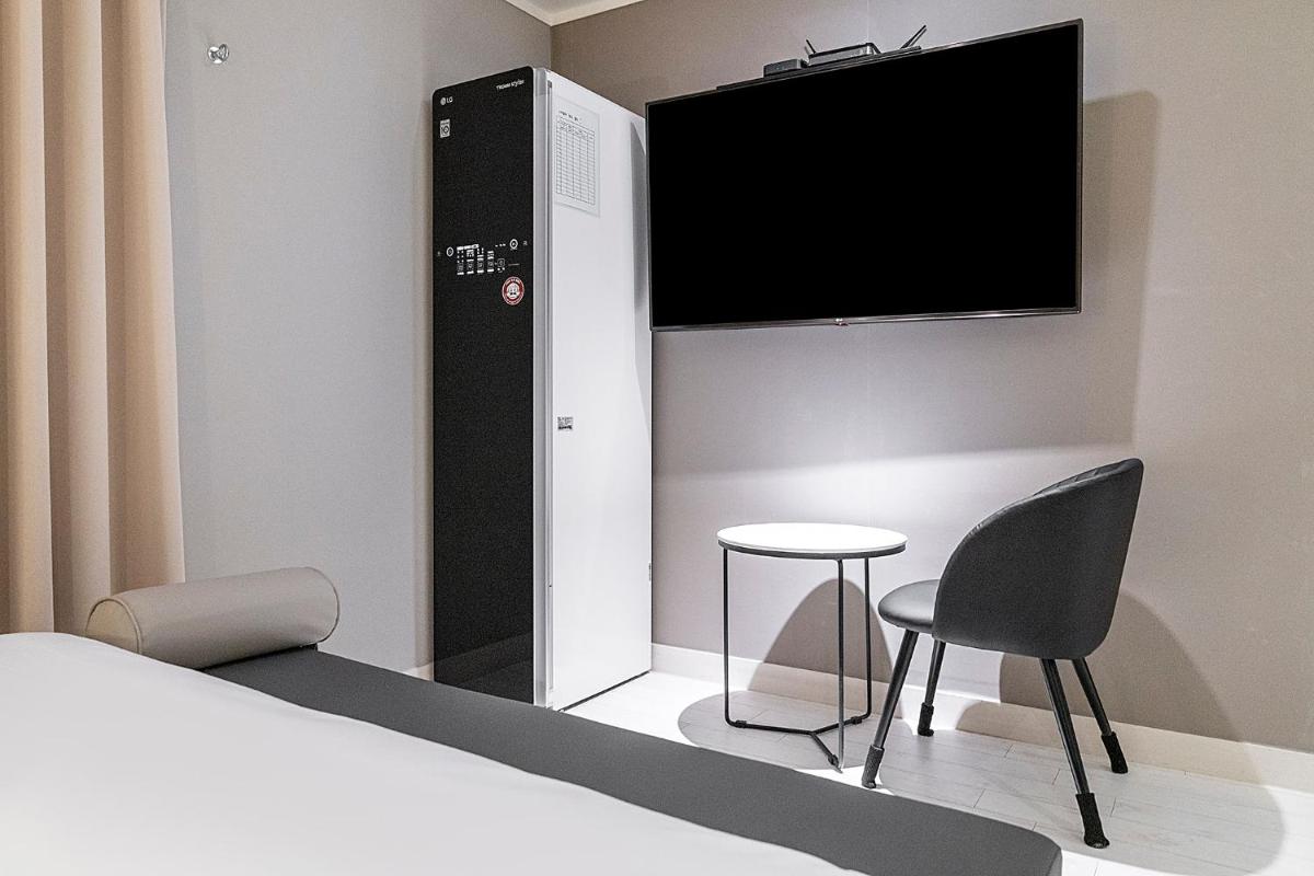 Brown Dot Hotel Osan - Housity