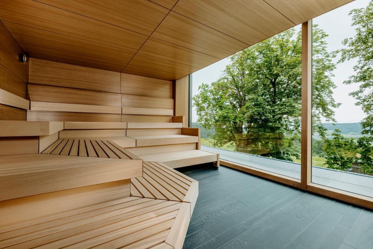 Ein Balkon oder eine Terrasse in der Unterkunft Luisenhöhe - Gesundheitsresort Schwarzwald
