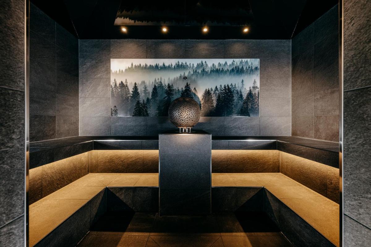 Ein Sitzbereich in der Unterkunft Luisenhöhe - Gesundheitsresort Schwarzwald
