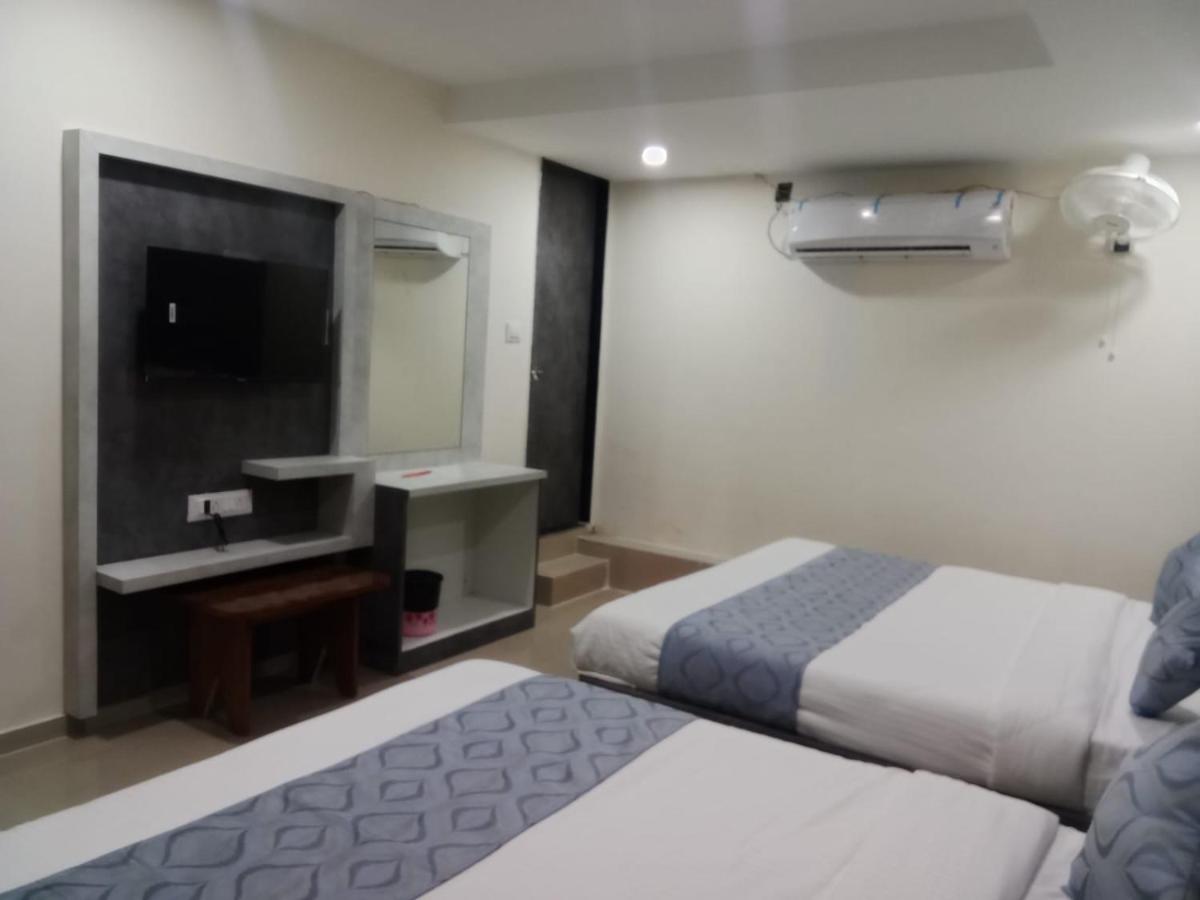 HOTEL RK VILLA - Housity