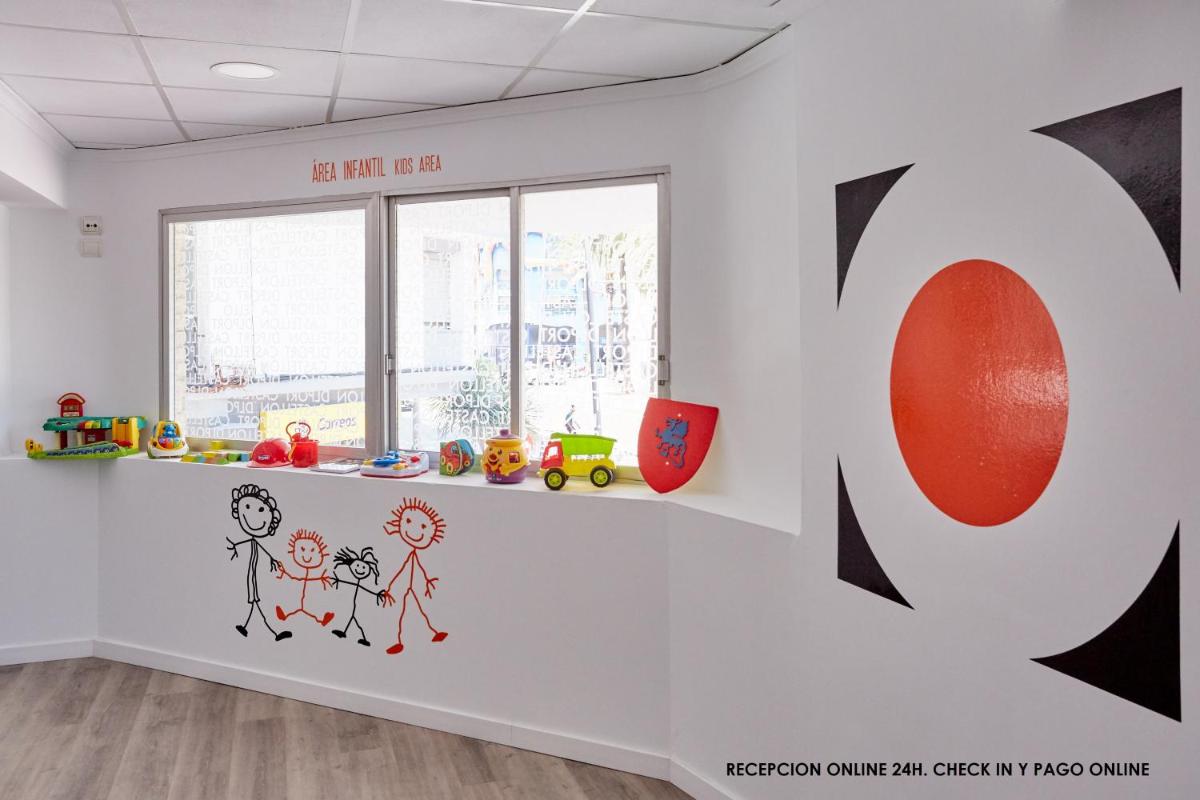 Hotel DL Port - Housity