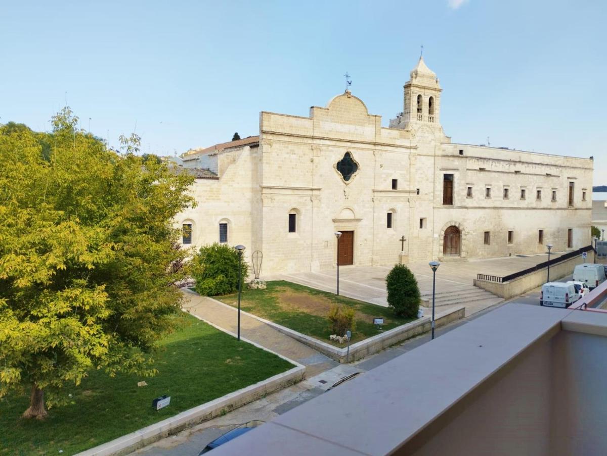 STRADONE 132 - Housity