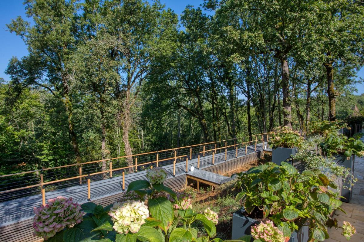Jardin de l'établissement La Perle de Domme