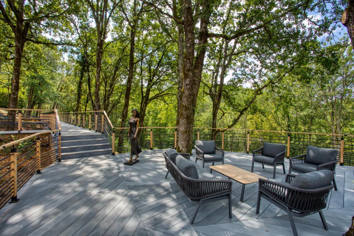 Jardin de l'établissement La Perle de Domme