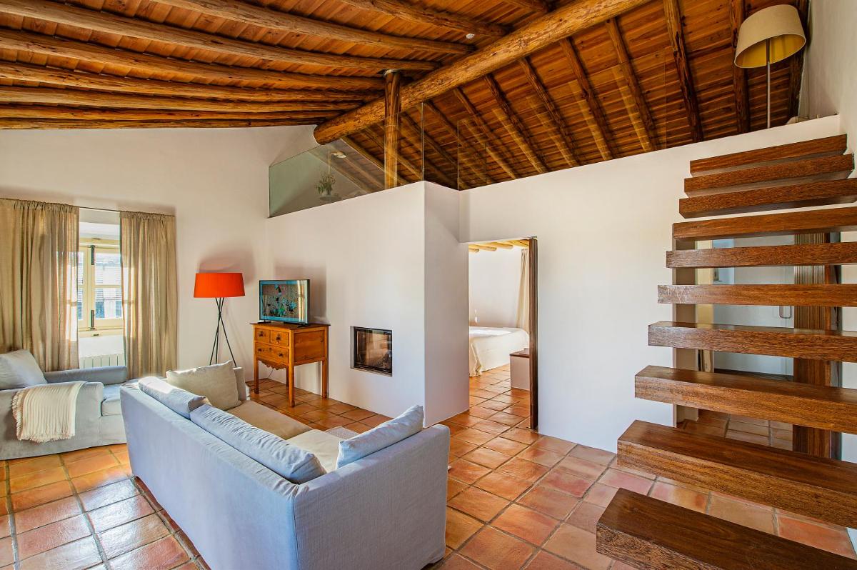 Uma área de estar em Herdade da Malhadinha Nova - Relais & Châteaux