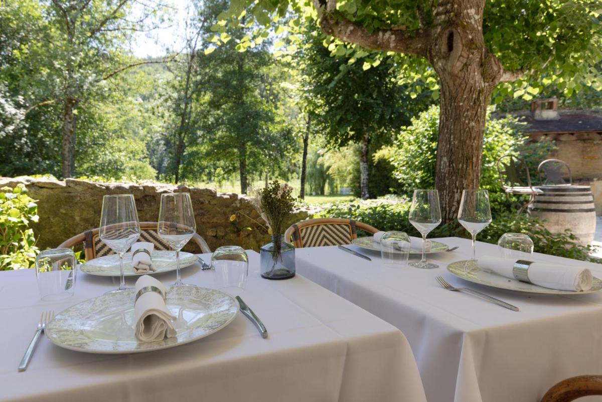 Jardin de l'établissement Le Moulin de Mitou