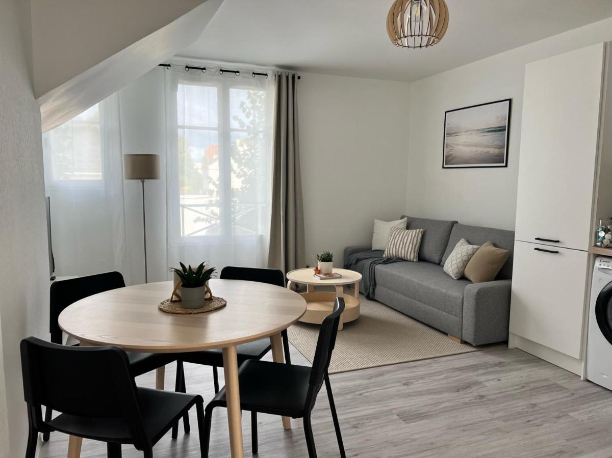 Appart Cosy CDG Paris Parc Expo Astérix - Housity