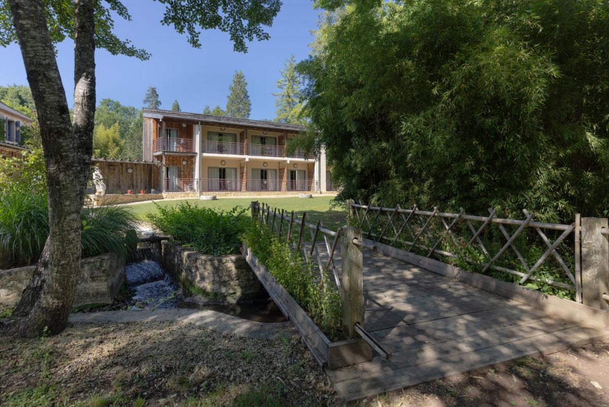 Jardin de l'établissement Le Moulin de Mitou