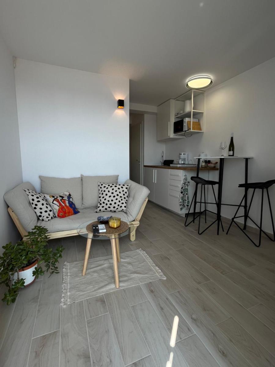 Hvar City Center Sea view Apartments & Free Parking - Housity