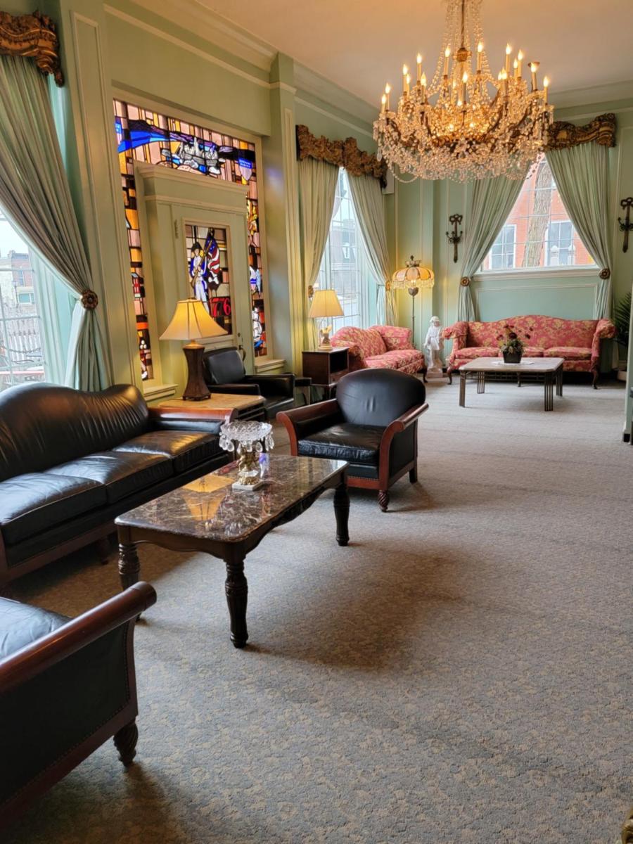 Lowell Inn - Housity