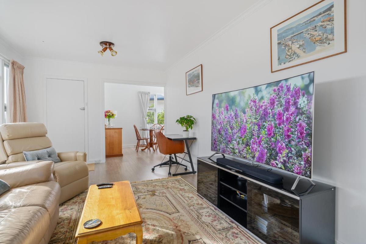 Sunny Beach Holiday Home 80 - Housity