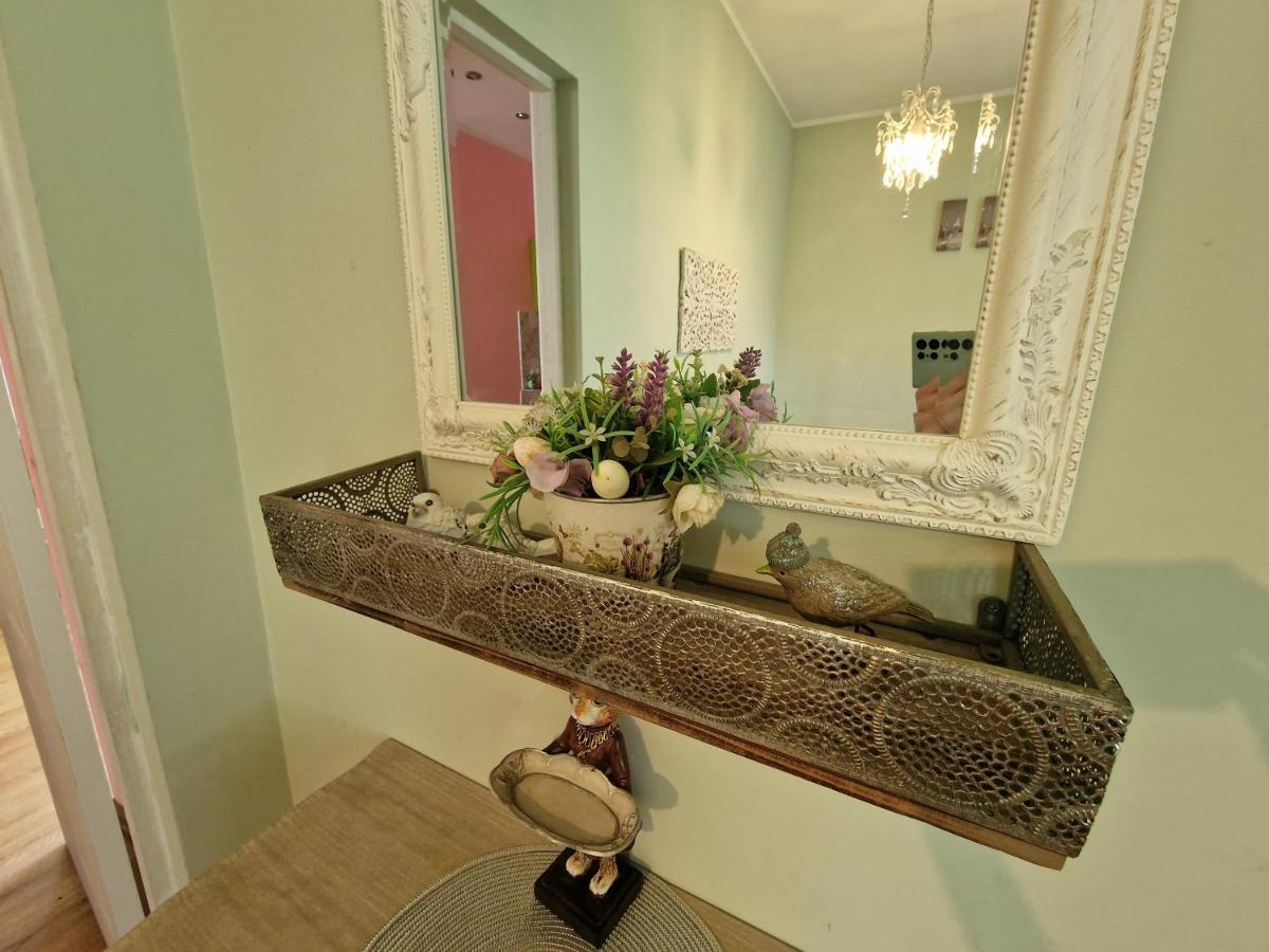 Boutigue city house with terrace and garden free parking - Housity
