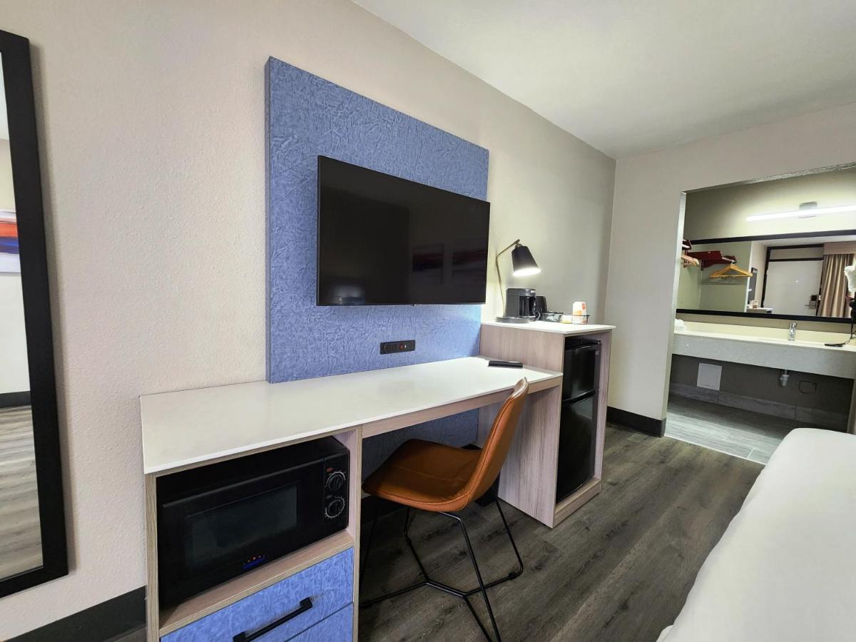 Smart Stay Lafayette - Housity