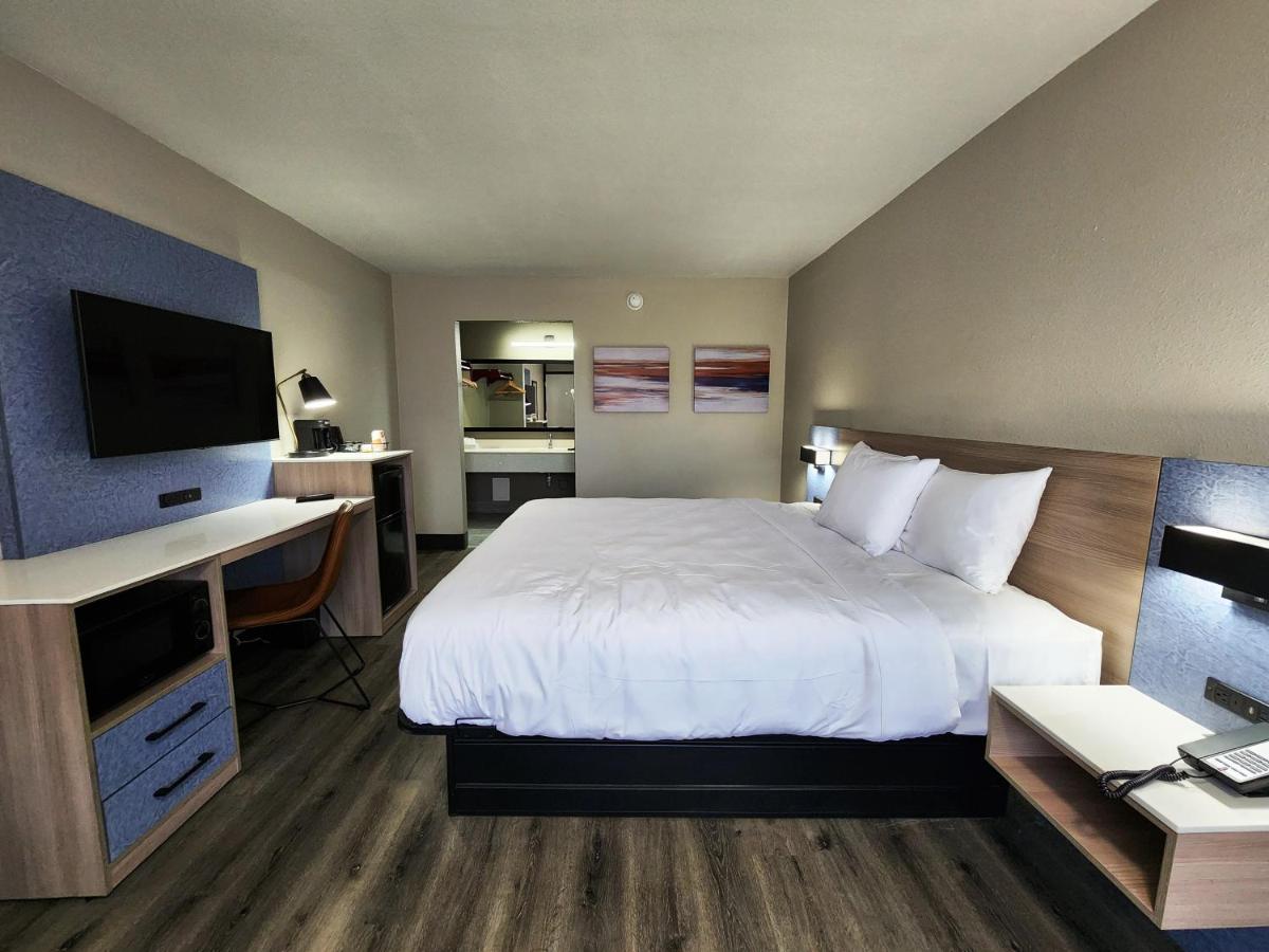 Smart Stay Lafayette - Housity