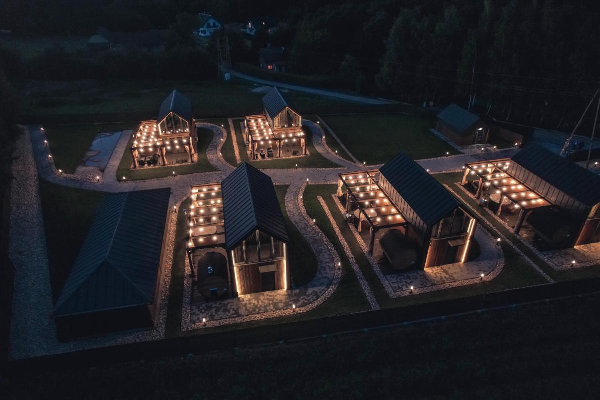VILLAGE RESORT Sauna & Jacuzzi & Netflix - Housity