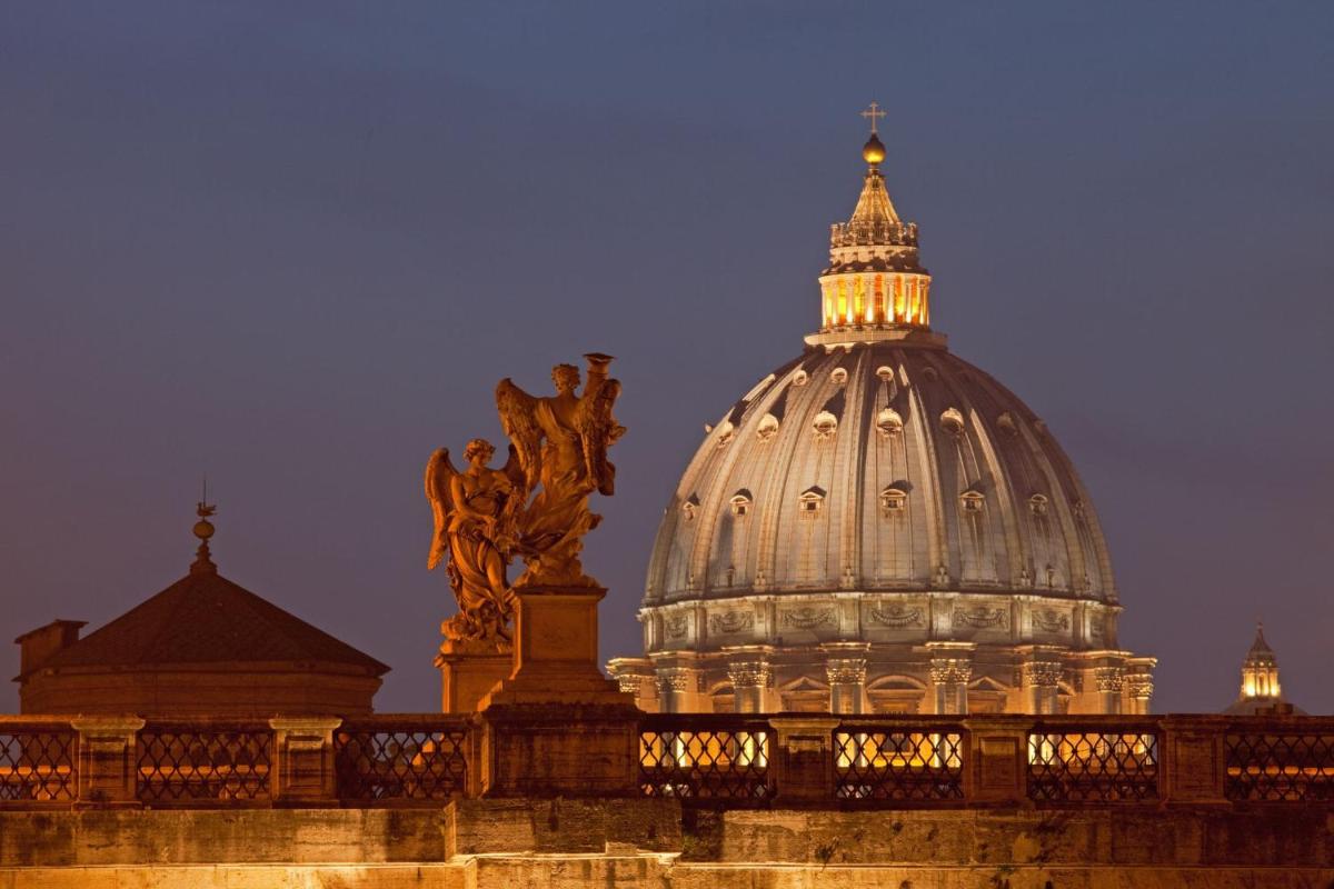 Living by Vatican with panoramic terraces in Rome - Housity
