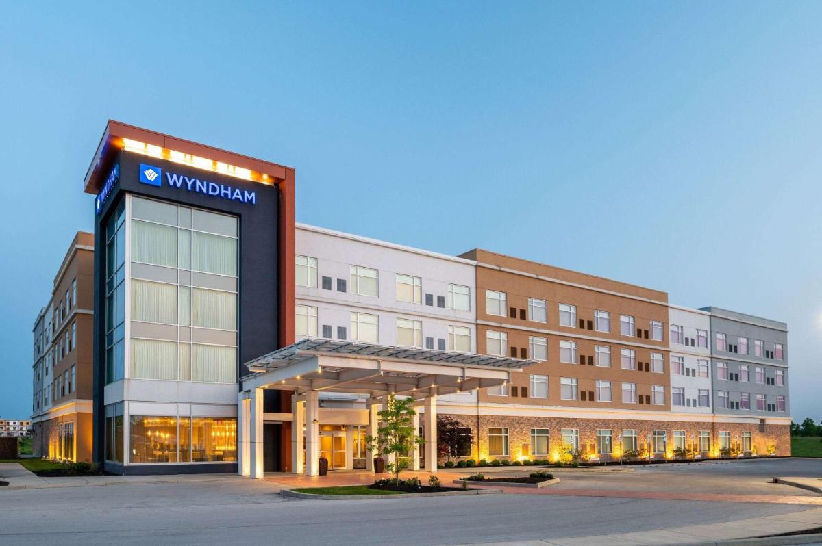 Wyndham Westfield - Housity