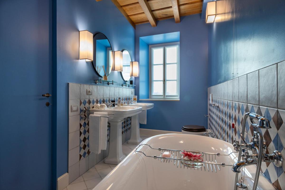 Isola Bella Apartments, Suite Ninfea - Housity