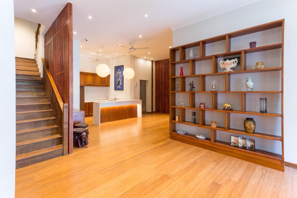 Serene Villa 38 - Housity