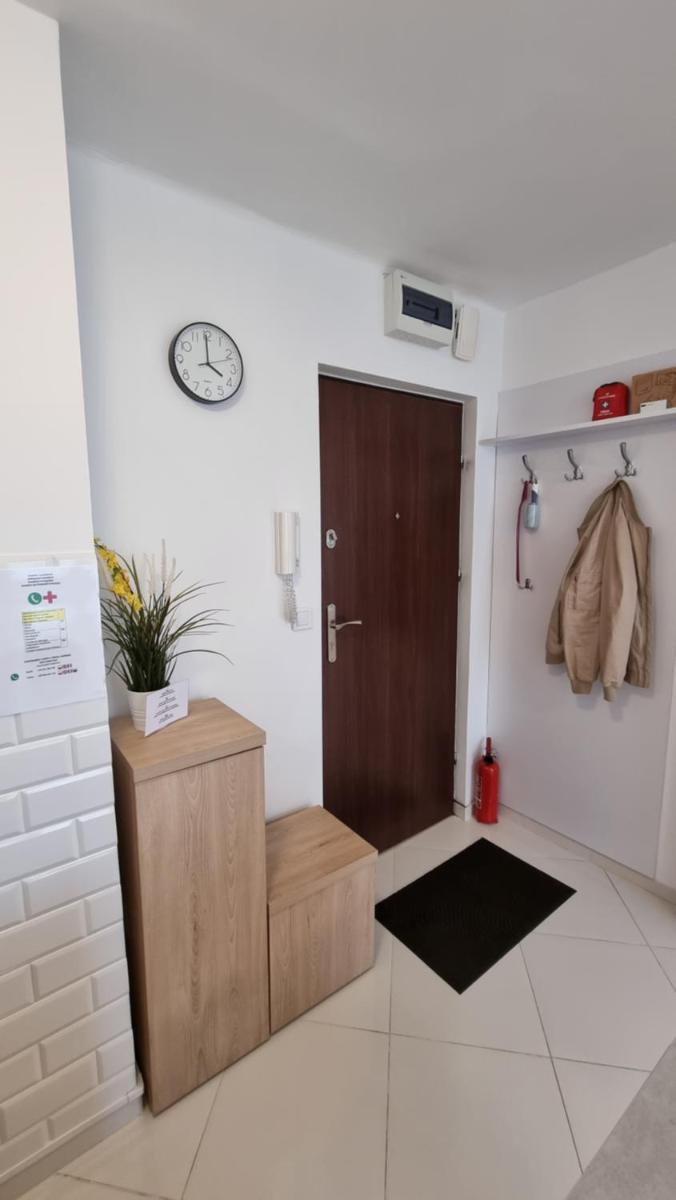Like Home Flat G - Housity