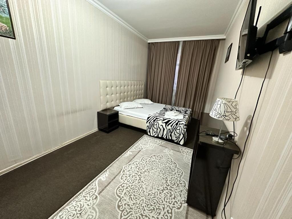 Gostinitsa olzha astana1 - Housity