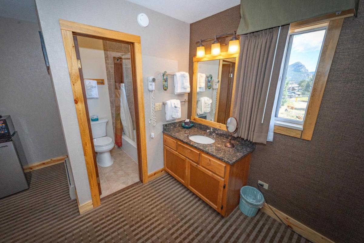 Hotel Estes - Housity