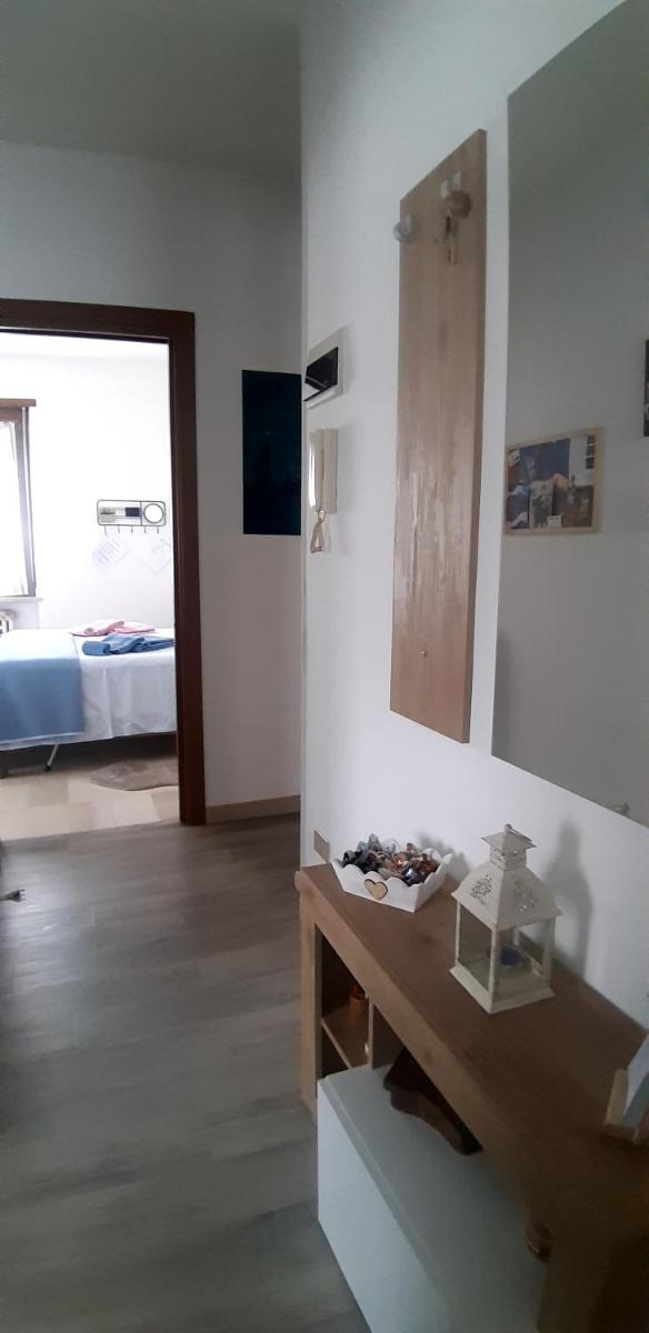 da Erika -CIR 0028- - Housity