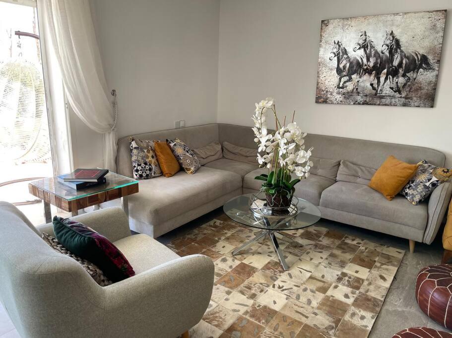Tangier Bay Vista - Housity