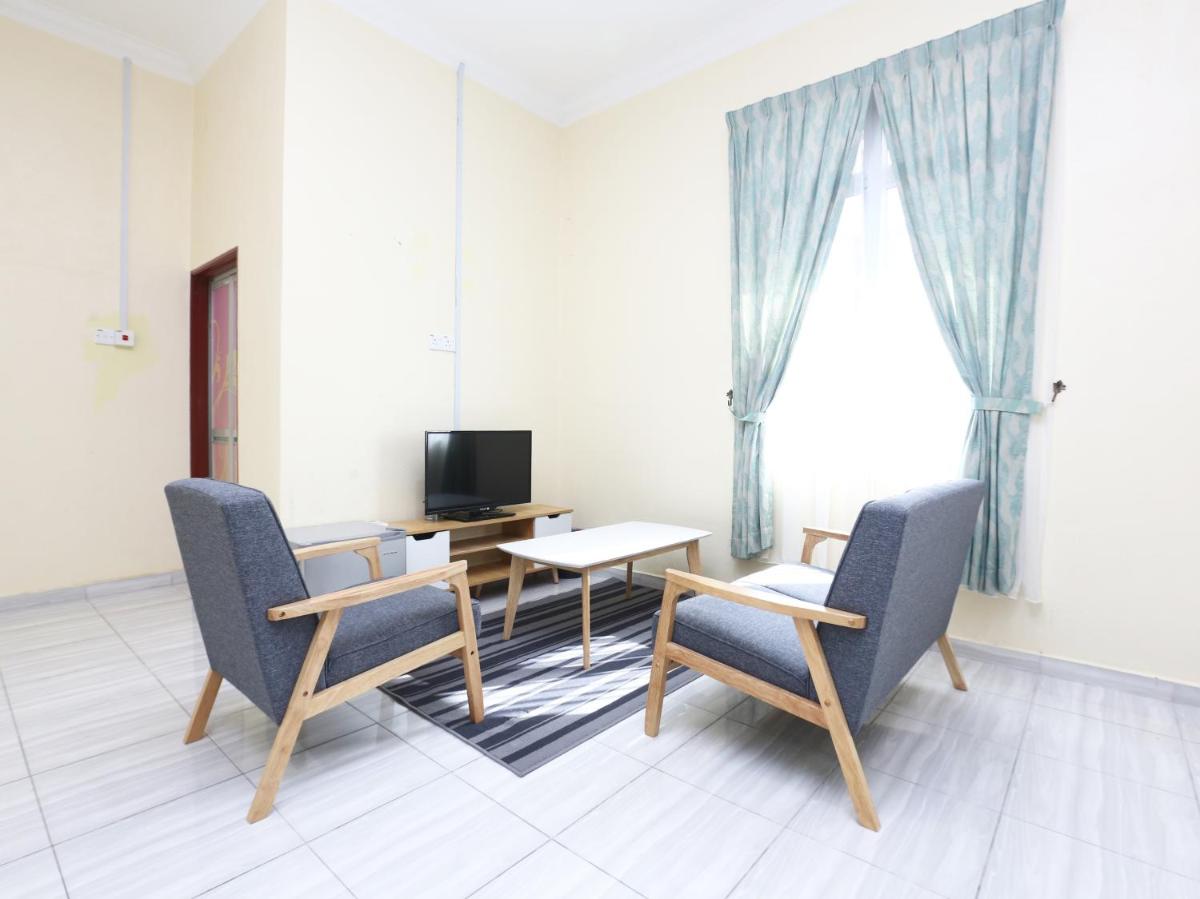 Aloha Chalet - Housity