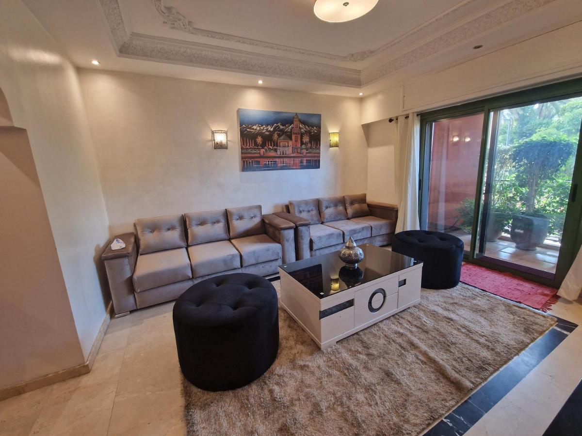Deluxe apartment in the center of city with free wifi - Housity