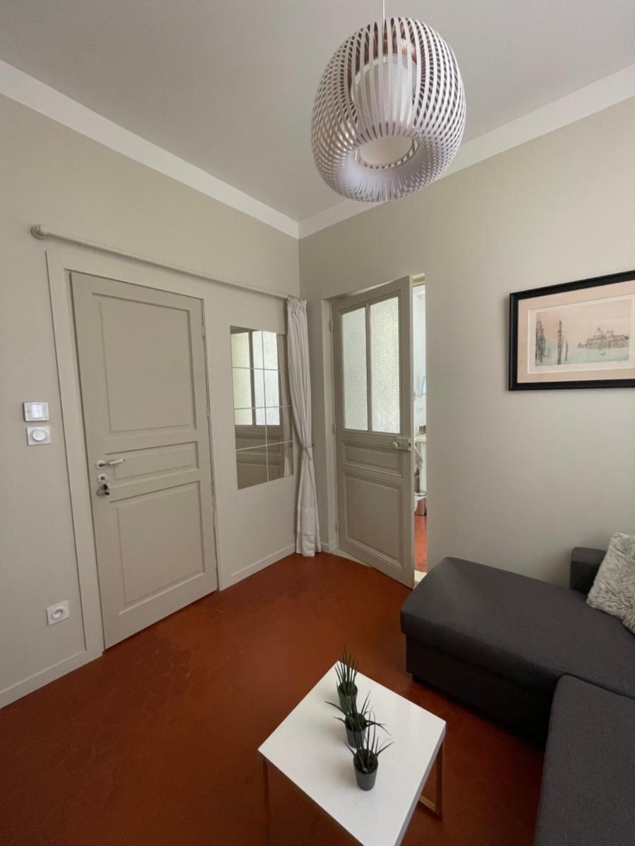 La villa des Amandiers - Housity