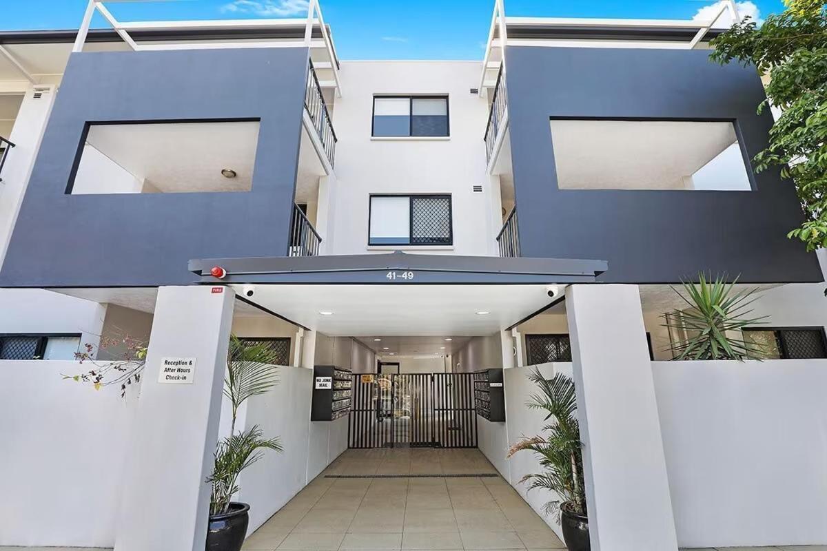 Parkview Apartments - Housity