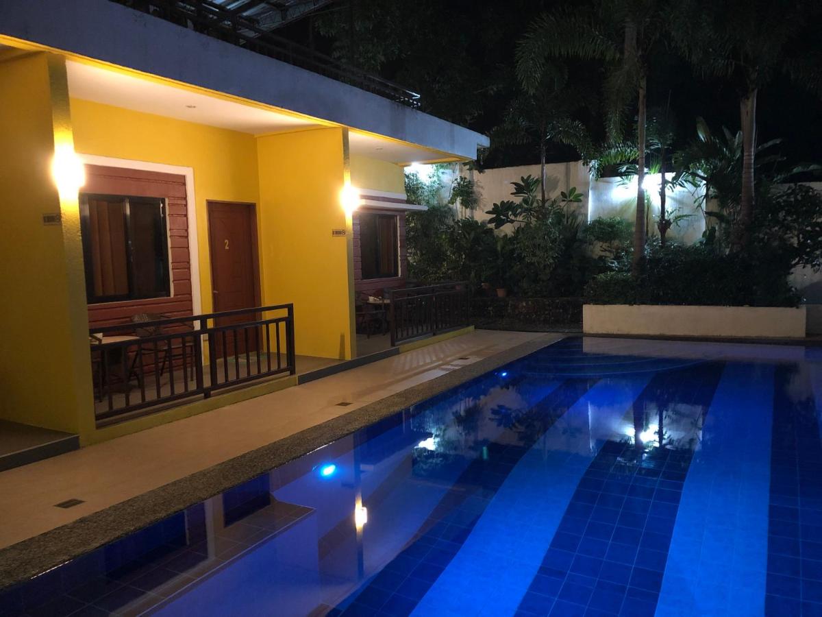 Villas de piscina - Housity